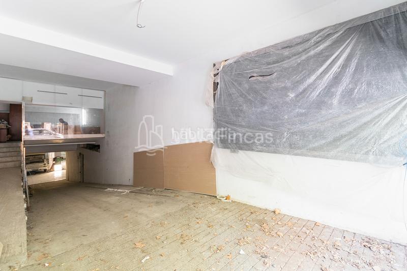 Foto 439aff18-52bb-4c6a-b2cd-7276d1030af3. Alquiler local comercial en L´Antiga Esquerra de l´Eixample Barcelona