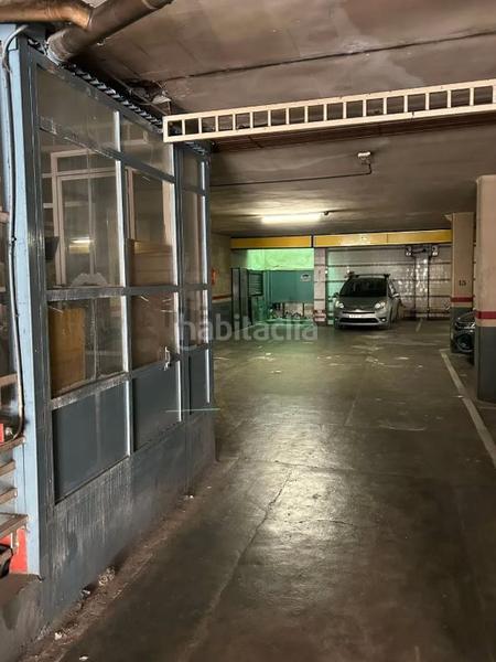 Foto d2bef7b9-ca3b-4edf-9d8a-d72fb821e578. Rent business premise in Sants Barcelona