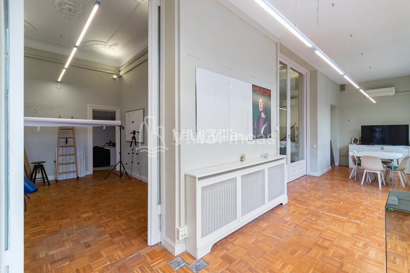 Foto ec0fc436-7a48-4589-a482-967a48df9fe0. Rent office space with heating in Dreta de l´Eixample Barcelona