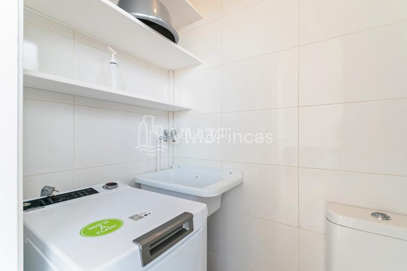 Foto 3ac760ca-1792-465e-bb4f-23af203c277d. Location attique avec chauffage dans La Nova Esquerra de l´Eixample Barcelona