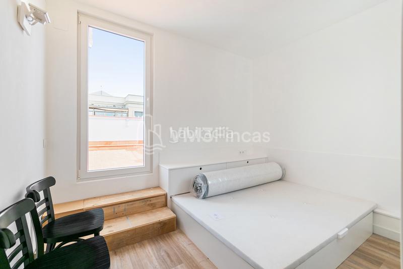 Foto 53e4ed34-4bea-4d3c-a942-b1062690546a. Location attique avec chauffage dans La Nova Esquerra de l´Eixample Barcelona