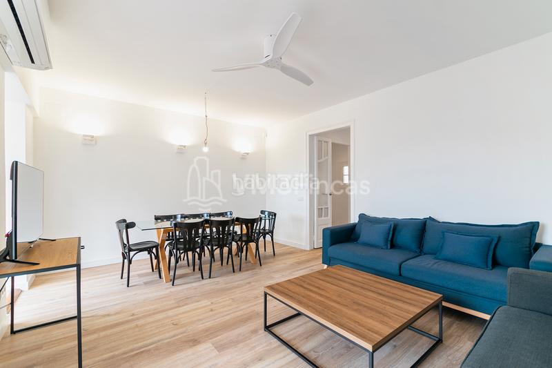 Foto 827a6ecf-606c-47c7-8bcb-fb9e7e063068. Miete dachwohnung mit heizung in La Nova Esquerra de l´Eixample Barcelona