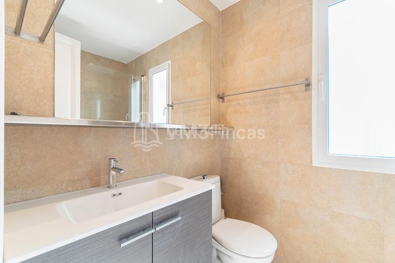 Foto e93b3824-a45a-42de-b18a-03b42c23b1e9. Miete dachwohnung mit heizung in La Nova Esquerra de l´Eixample Barcelona