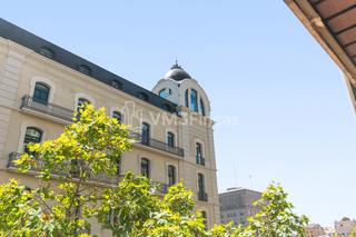 Location Bureau  Carrer de còrsega