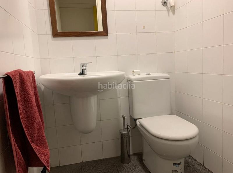 Foto 1012024b-700b-4770-b5f2-099752824c12. Lloguer local comercial amb calefacció a Baix Guinardó Barcelona