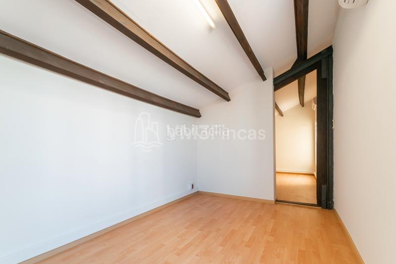 Foto 6e21cbda-4f24-4b07-b2c5-914228ae43a0. Location bureau avec chauffage dans Gòtic Barcelona