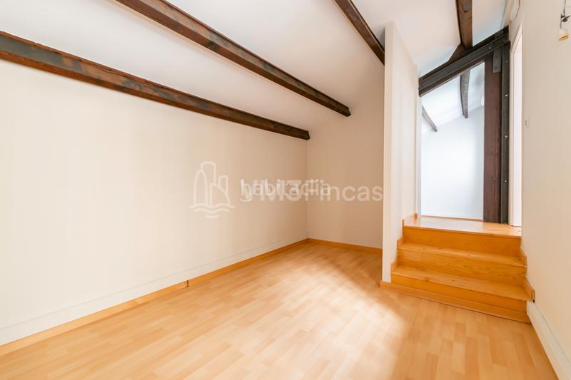 Foto 7a5b2b08-740a-4607-8c91-63ae8d0ce6c6. Location bureau avec chauffage dans Gòtic Barcelona