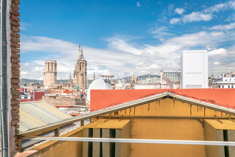 Foto 213e9927-ea5d-4a9d-8f4a-a9d609a40830. Rent office space with heating in Gòtic Barcelona