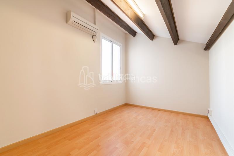 Foto 96672870-d7c5-4f4c-a24b-a4db5823cf2c. Rent office space with heating in Gòtic Barcelona