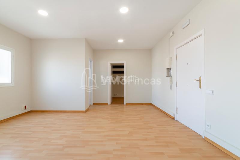 Foto bc2bbc55-f323-468d-9503-e0ba3358ab38. Rent office space with heating in Gòtic Barcelona