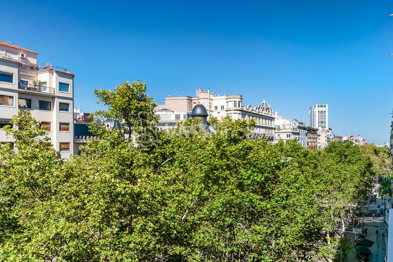 Foto 847181da-2e23-41c0-98e4-85c348148774. Location bureau avec chauffage dans L´Antiga Esquerra de l´Eixample Barcelona