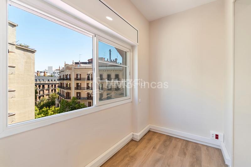 Foto db7b4830-d1eb-4494-87d5-6a865ccde163. Location bureau avec chauffage dans L´Antiga Esquerra de l´Eixample Barcelona