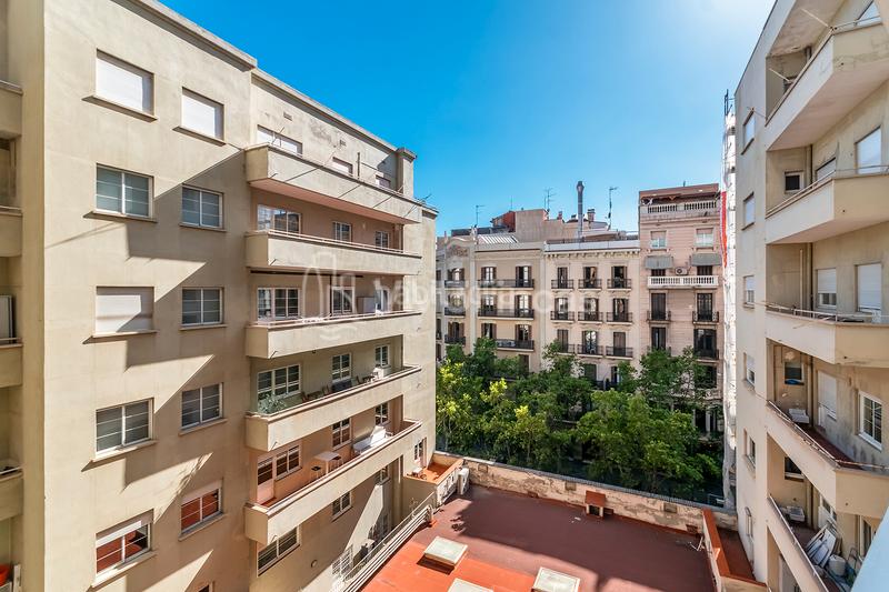 Foto b39cbb4c-89ae-45e4-99d3-a9b1df501315. Alquiler oficina en L´Antiga Esquerra de l´Eixample Barcelona