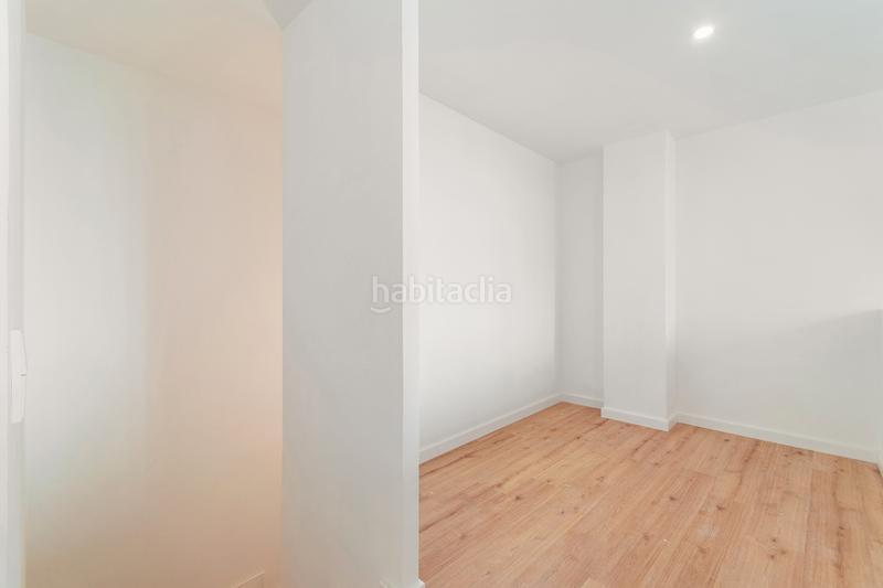 Foto 4079a97d-a924-4f53-8afa-ab544eadf257. Bureau dans El Poble Sec - Parc de Montjuïc Barcelona