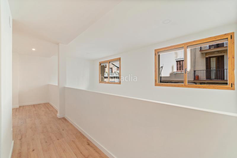 Foto a992c382-7c30-4085-844f-857c30b3e91e. Bureau dans El Poble Sec - Parc de Montjuïc Barcelona