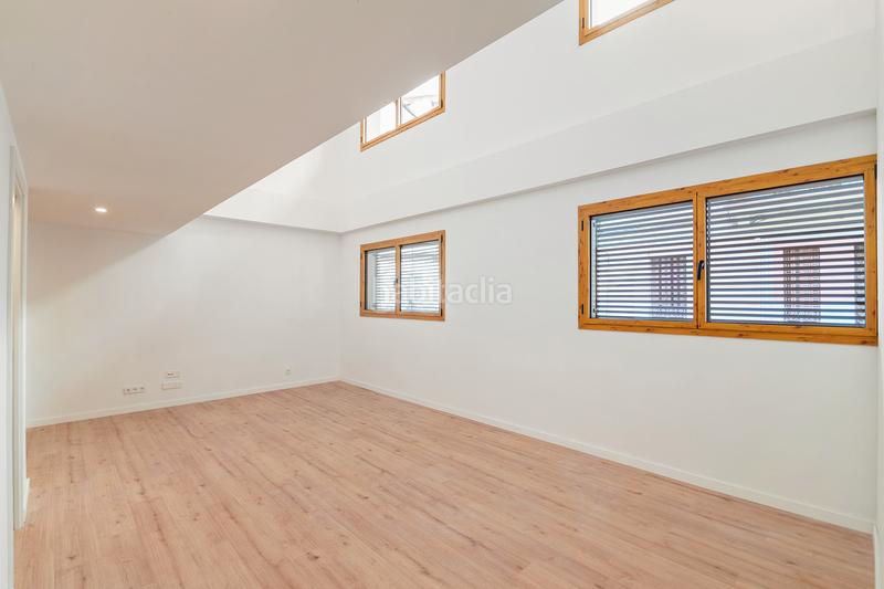 Foto adb5c671-d292-40ec-8197-1e331c88052c. Oficina en El Poble Sec - Parc de Montjuïc Barcelona