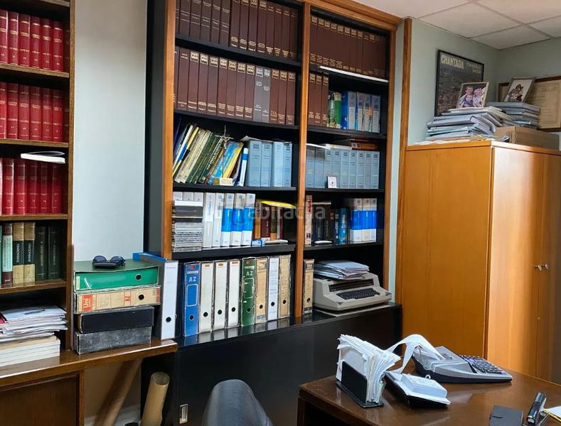 Foto d3d01d0b-9a7f-4a2e-b4ca-69f4ef734bc2. Miete büro mit heizung parking in Pedralbes Barcelona