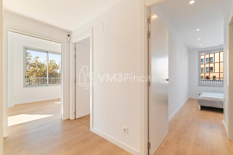 Foto 720271a2-7032-4480-adf6-1b483121bc34. Affitto appartamento con riscaldamento parcheggio piscina in Barcelona