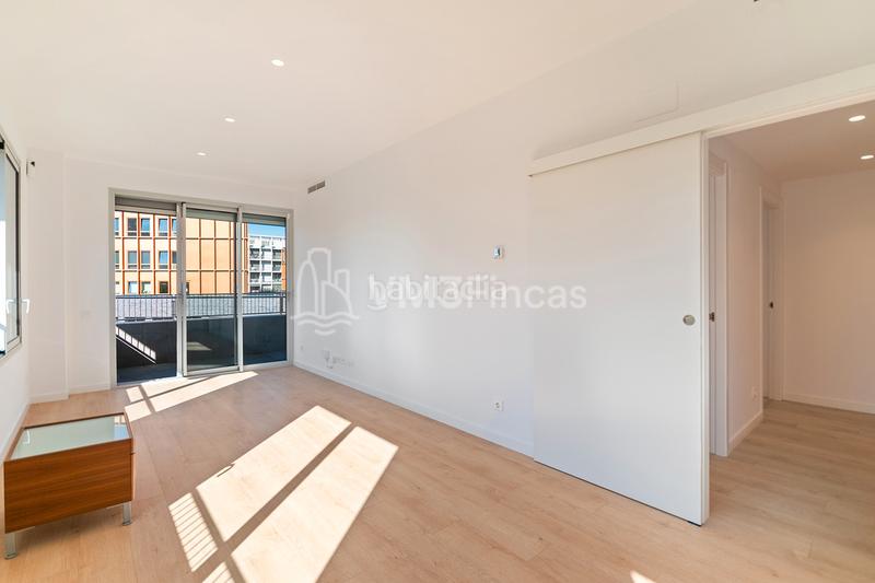 Foto f11b4d57-c389-47d2-9f20-ef8d8ec1ac1d. Affitto appartamento con riscaldamento parcheggio piscina in Barcelona