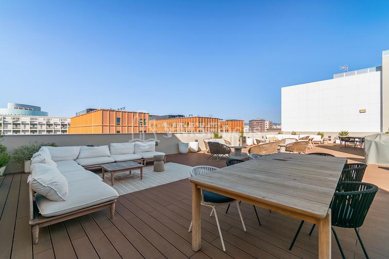 Foto 088f0475-fc3d-4a73-914b-94ea8002b238. Location appartement avec chauffage parking piscine dans Barcelona