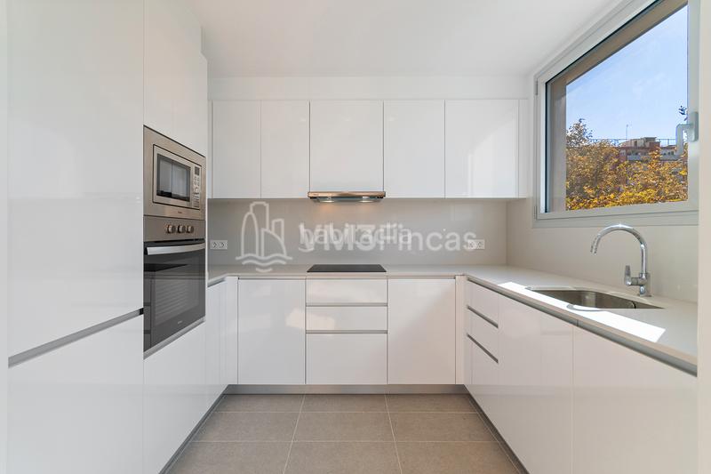 Foto 0c2bd1f3-15d5-4eeb-a264-a780f3dac057. Rent flat with heating parking pool in Diagonal Mar i el Front Marítim del Poblenou Barcelona