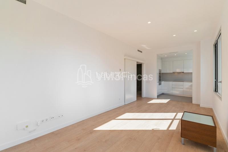 Foto 1e36e73f-3489-4d10-aaf7-f687b0241b25. Rent flat with heating parking pool in Diagonal Mar i el Front Marítim del Poblenou Barcelona