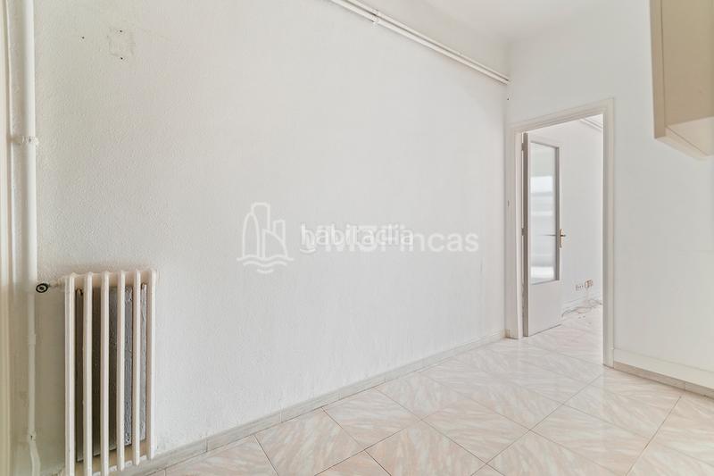 Foto 13a4a9e6-902a-4145-b84e-da1a667f176c. Rent office space with heating in Dreta de l´Eixample Barcelona