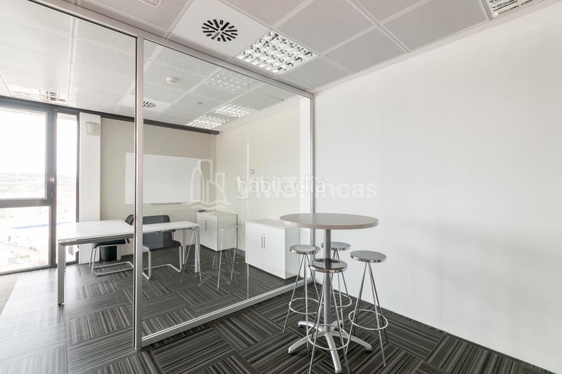 Foto f07a61b4-d8f5-4b7c-b189-14327f5e01e3. Bureau avec chauffage parking dans Santa Eulàlia Hospitalet de Llobregat (L´)