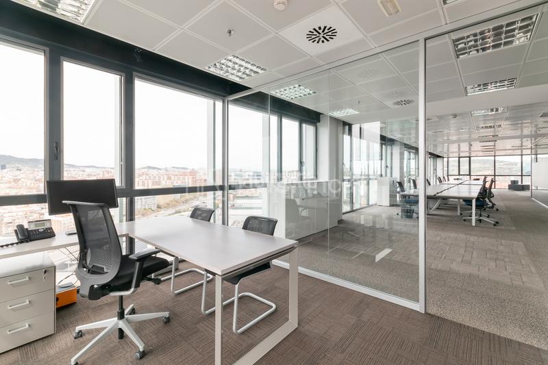 Foto bff1bfdb-968f-44d8-b00d-0bb9f33bc75c. Ufficio con riscaldamento parcheggio in Santa Eulàlia Hospitalet de Llobregat (L´)