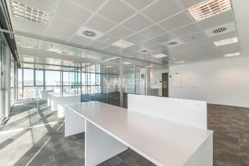 Foto 6e0d0b3f-1c43-4be9-9c0b-8f9f4b744adc. Bureau avec chauffage parking dans Santa Eulàlia Hospitalet de Llobregat (L´)