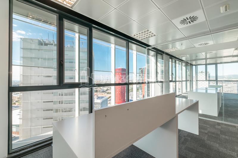 Foto 3df5b24d-f223-4db1-b4de-78a637670268. Ufficio con riscaldamento parcheggio in Santa Eulàlia Hospitalet de Llobregat (L´)