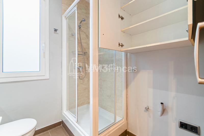 Foto ba0f95a0-ab6e-48c1-a1c6-386cf6da5403. Location bureau dans L´Antiga Esquerra de l´Eixample Barcelona