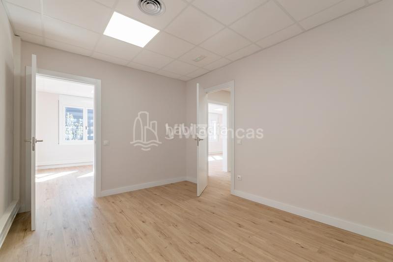 Foto bab0ac0d-b87e-424a-a5ae-8cba31cced8b. Miete büro mit heizung in Dreta de l´Eixample Barcelona