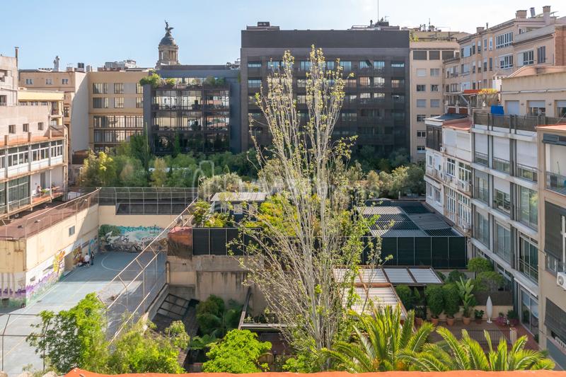 Foto e1d52fc1-7e91-4f67-af00-35932d89d503. Miete büro mit heizung in Dreta de l´Eixample Barcelona