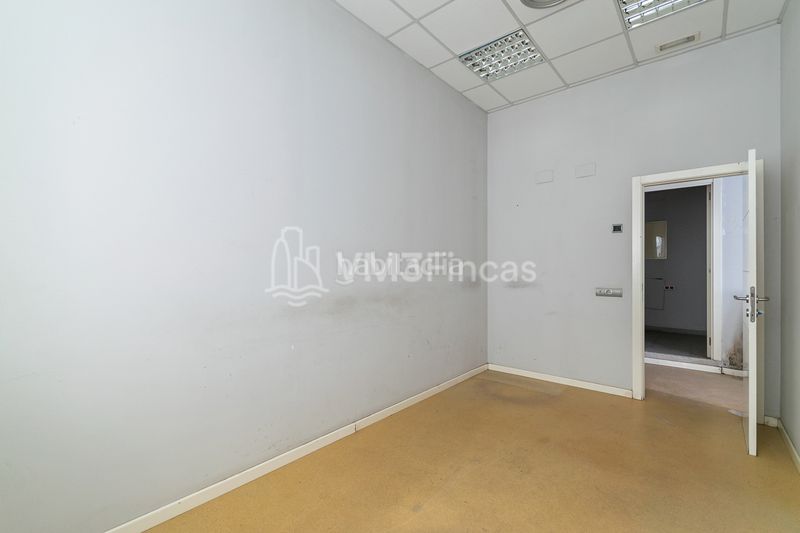 Foto 990a192a-5f14-45b6-a990-1861fa8bd5f1. Local comercial a St. Pere - Sta. Caterina - El Born Barcelona