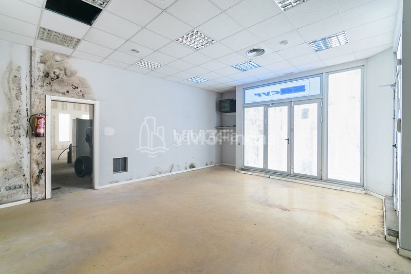 Foto b2ddd172-1dd8-4dc8-97d7-cba6436f921c. Local comercial a St. Pere - Sta. Caterina - El Born Barcelona