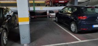 Autoparkplatz  Carrer dels comtes de bell-lloc