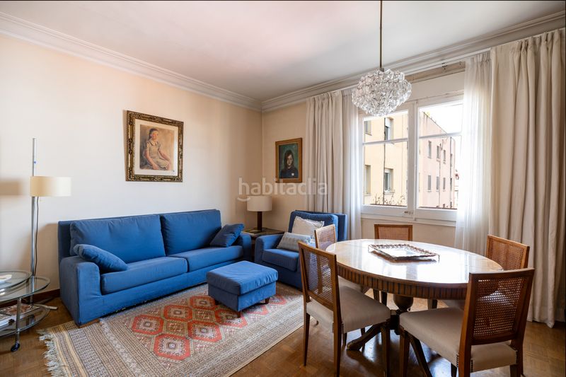 Foto 2b2af8b0-bb87-4c30-b712-16829ce86045. Piso  de 4 habitaciones en venta en calle calabria en Barcelona