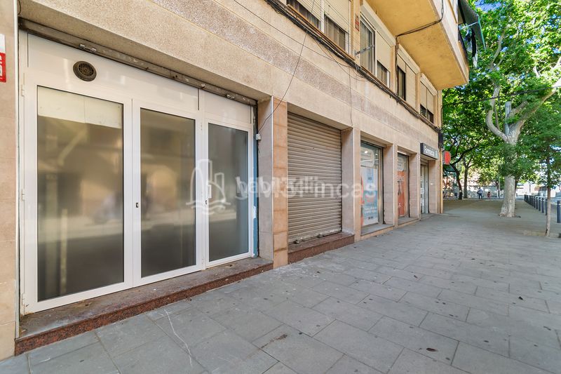 Foto 9d33a532-1578-4e22-bf05-ab2f9f82d38f. Local comercial en Bon Pastor Barcelona