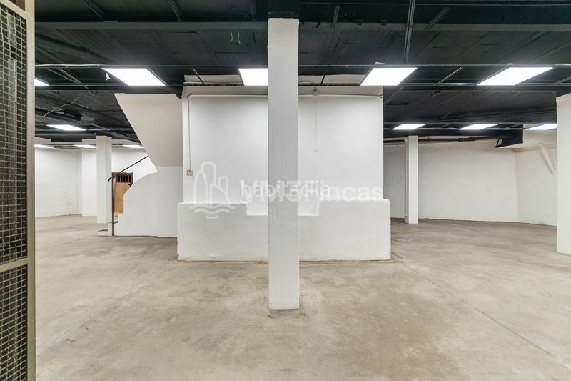 Foto fc1f01b2-7736-4c0d-bd89-aae4e86f98a1. Local comercial en Bon Pastor Barcelona