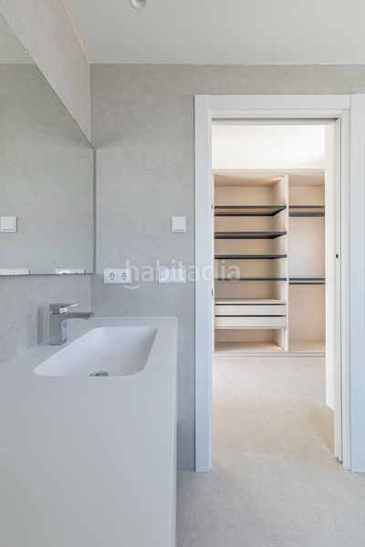 Foto 570818ee-98fa-4ee6-9b83-233545cc5c0c. Chalet in carrer de margarita xirgu 68 in La Plana Sitges