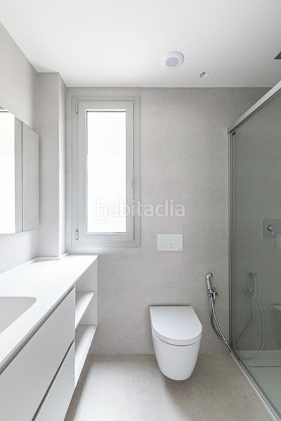 Foto 5ca603ce-ab04-4afd-a8e1-345ad11c0124. Chalet in carrer de margarita xirgu 68 in La Plana Sitges
