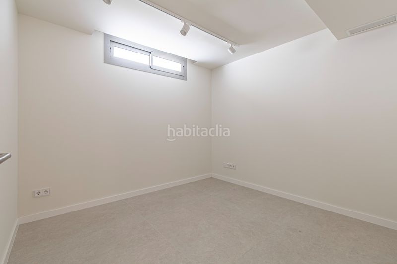 Foto 75c662c4-9ba8-48fb-a147-f69f8956397e. Chalet in carrer de margarita xirgu 68 in La Plana Sitges