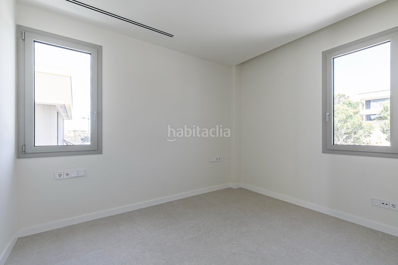 Foto ed05f3e5-53b9-49fe-ae07-20756bcea756. Chalet in carrer de margarita xirgu 68 in La Plana Sitges