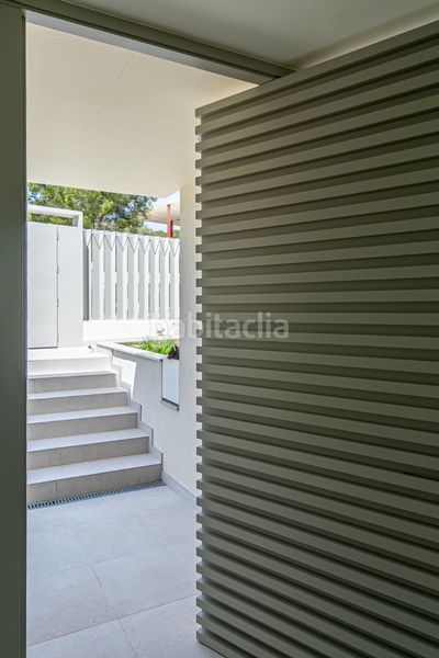 Foto f491a76e-8880-4e2d-b826-4425b7356f8c. Chalet in carrer de margarita xirgu 68 in La Plana Sitges