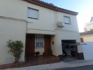 Casa  Calle begonia. Casa amplia en las cañadillas
