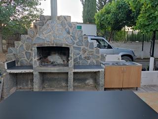 Xalet a Alcaudete. Chalet con piscina, gran huerta y 2,5 fanegas de olivos