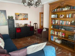 Pis  N/a. Excelente piso en torredonjimeno, cerca del inem.