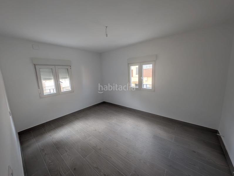 Foto f10a5ac8-95a7-419d-9896-b1b307ea84d8. Casa  nueva enfrente colegio rafael aldehuela en Alcaudete