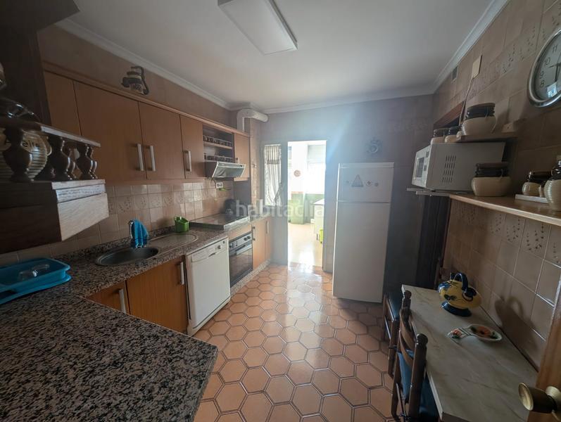 Foto 41492fc4-73db-40f8-8e83-4a9a55d52e25. Piso excelente piso y local perfecto en calle cuesta del ruedo!!!! en Alcaudete